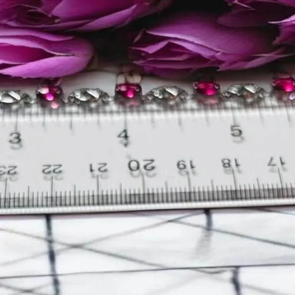 🎁🎁 Free Shipping Vintage Style Silver Clear Rhinestone Crystal Cluster Bracele